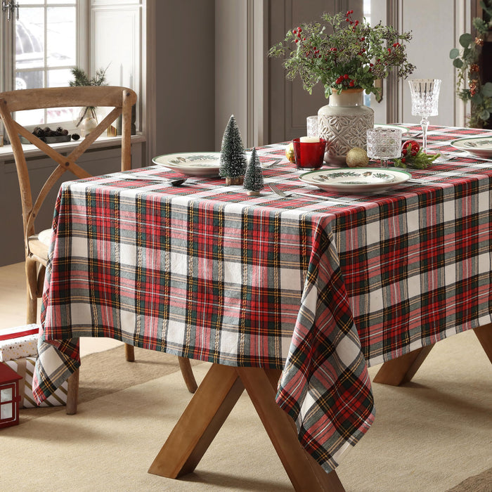 Home Bargains Plus Red Dasher Plaid Cotton Tablecloth, Classic Holiday Tartan Pattern, Cotton Blend Christmas Table Cover for Festive Dining and Seasonal Decor