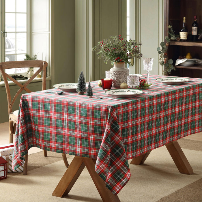 Home Bargains Plus Rudolph Plaid Fabric Tablecloth,Traditional Red and Green Check Pattern, Cotton Blend Holiday Table Cover for Christmas Dining and Winter Decor