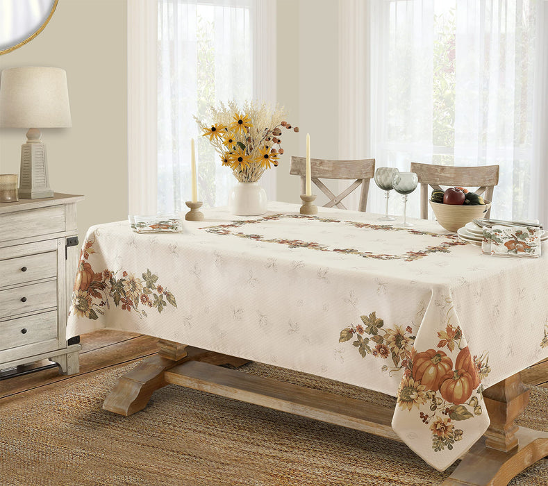 Stockbridge Pumpkin Harvest Thanksgiving Tablecloth, Sunflower & Acorn Border